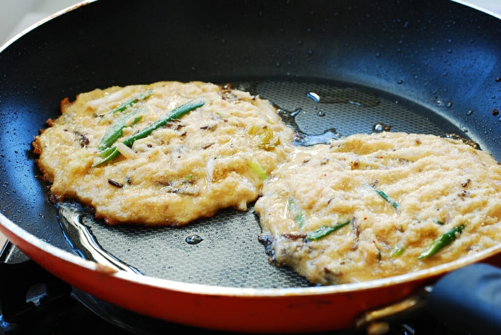 Nokdujeon Mung Bean Pancakes Korean Bapsang